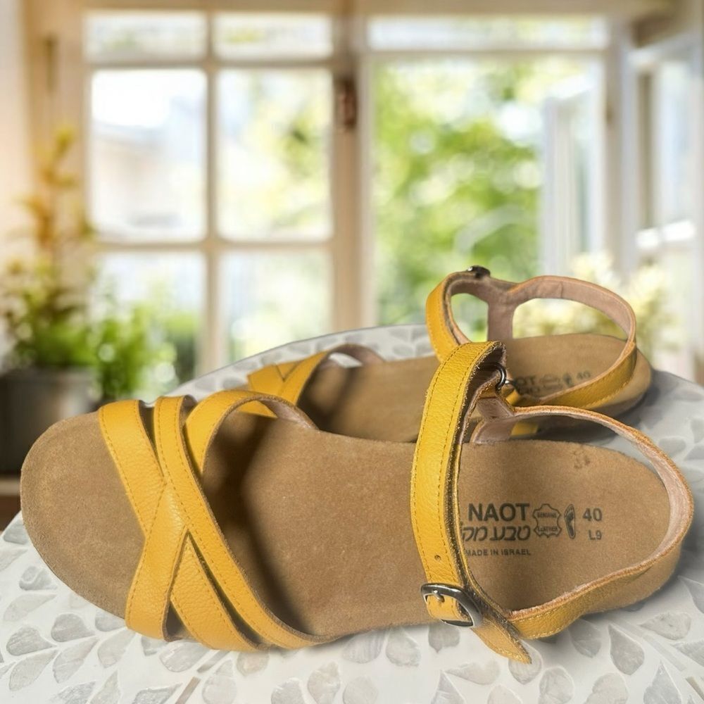 NEW NAOT Patricia Leather Women’s Sandal in Marigold Size 40 EU - Picture 9 of 16